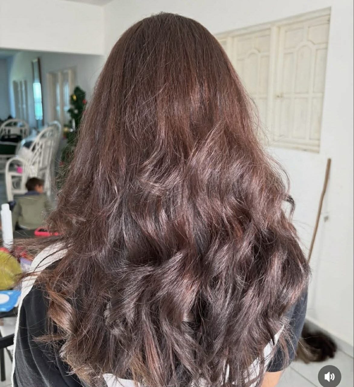 Rose brunette wavy hairstyle